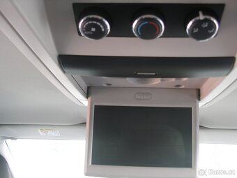 LANCIA VOYAGER ,2.8 DS,130KW,AUTOMAT, TOP VÝBAVA - 12