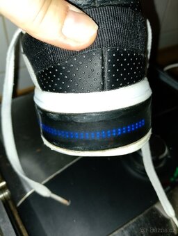 Tenisky Geox Xled svítící vel.39 - 12