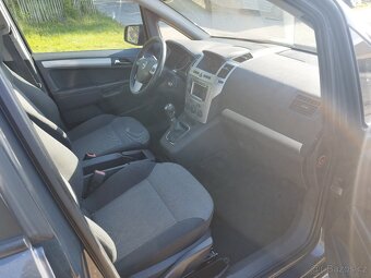 Opel Zafira 1,7 CDTi  7.míst - 12