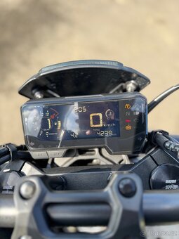Honda CB 650R, Black Edition, ČR - 12