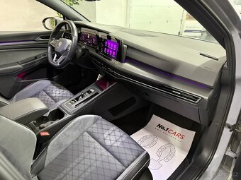 Volkswagen Golf  8 1,5 eTSI R-LINE ACC KAMERA ZÁRUKA 2026 - 12