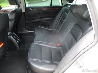 ŠKODA SUPERB COMBI 2,0TDi 125kw 4x4 bez koroze 2010 - 12