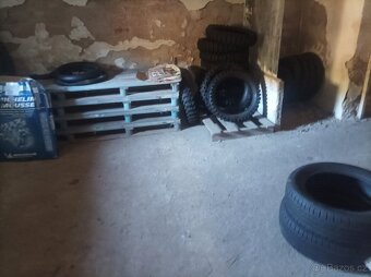 Rodinný dům 3+1 + druhé patro se zahradou - 12