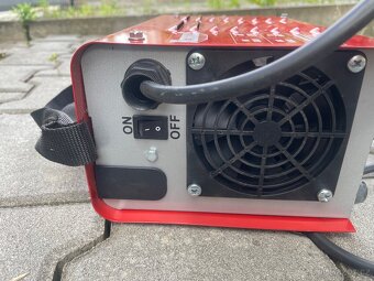 SVÁŘEČKA HERKULES INVERTER I 130A - 12