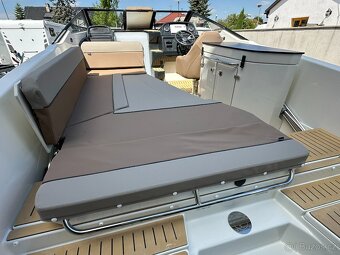 QUICKSILVER Activ 755 CRUISER + MERCURY F 250 V8 EFI EXLPT D - 12