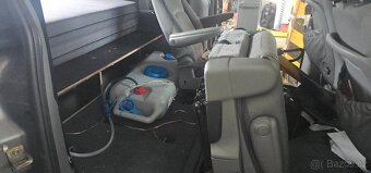 Chrysler Grand Voyager 3,3 r.v. 2006 LPG Prodej - 12