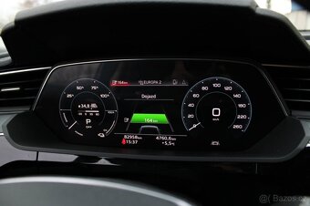 Audi E-tron 50 QUATTRO Advanced - 12