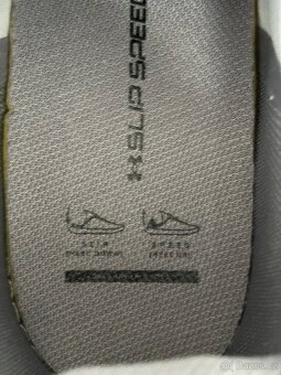 Under Armour boty - 12