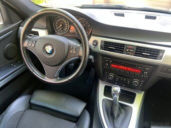 BMW E92 325i /LCI/SPORTPAKET/LED+BI-XENON/160KW+6ST.MAN/ - 12