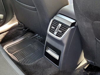 Škoda Octavia, 2,0 TDI 135kW 4x4 DSG málo najeto - 12