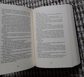 Knihy Sága Stmívání - 12