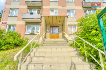 Pronájem bytu 3+1, 57 m², Plzeň, ul. Květná - 12