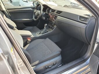 Škoda Superb iV Combi Style 1.4 TSI 160kW DSG 120tkm Matrix - 12