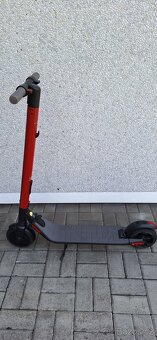 Elektrokolobežka Segway eXS KickScooter 300W - 12