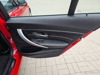 BMW Řada 3, 320d xDrive - 12