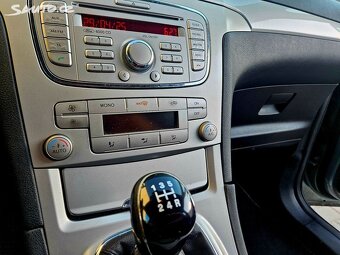 Ford S-MAX, 2.0 i Duratec 16V 7míst - 12