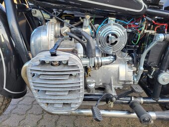 Dněpr,Ural K 750 se side po Renovaci - 12