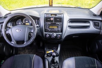 Kia Sportage - 12