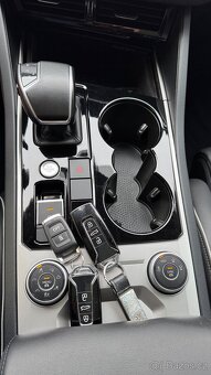 Vw Touareg Elegance 3.0 TDI 210kw webasto,vzduch,masaž - 12