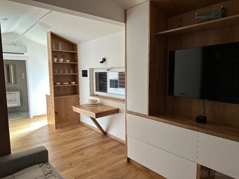 Nevyužitá konstrukce mini-domku - chata - dům - 12