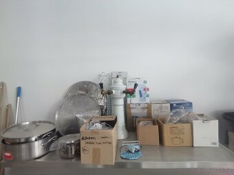 Kuchyňské vybavení I. - výprodej - 12