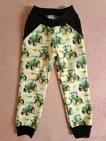 Oblečení traktor - 12