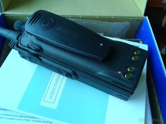 Motorola MTP 700  TETRA včetně příslušenství - 12