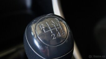 Hyundai i30 CW, 1.6 CRDi, 94kW, SR kúpa - 12