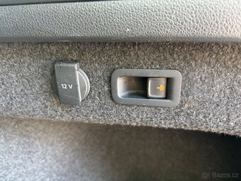 Volkswagen Passat B8 variant 2.0TDI 110kw DSG Business - 12