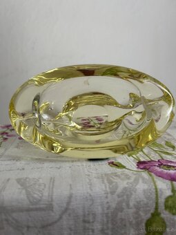 Prodám hutní sklo: vázy, mísy, popelníky - 12