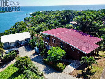 Two Story Wooden Home Czech Village, Roatan - 12