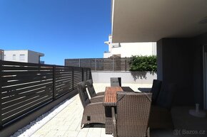 ☀Brodarica(HR)-novostavba bytu 63,07 m2 s dvorom☀ - 12