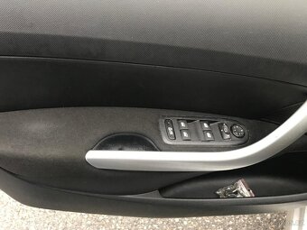 PEUGEOT 308SW 1.6i 2009 ALU, KLIMA, 153TKM, 7.MÍST, L/Z KOLA - 12