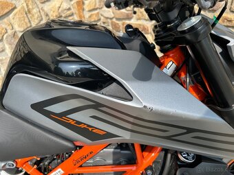 KTM DUKE 125 -2021 - 12