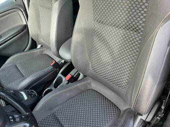 Opel Zafira Tourer 1.4 benzín + LPG - 12