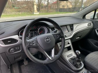 Opel Astra 1.5Cdti 1.MAJITEL ČR DPH LED - 12