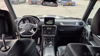 MERCEDES-BENZ AMG G 63 - 12