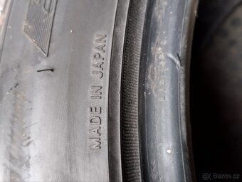 Pneu 275/40 r18 - 12