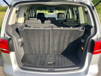 ► VW TOURAN 2.0TDI 103KW CUP EDITION XENONY-LED-NAVI 7 MÍST - 12