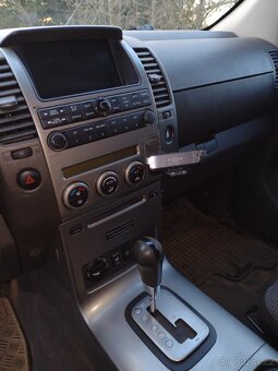 Prodám Nissan pathfinder r51 2.5 128 kw 4x4 - 12