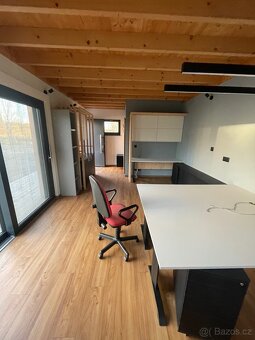 Dům mobilní nová dřevostavba s terasou - 12