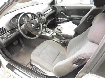 BMW Řada 3, 323 CI - 12