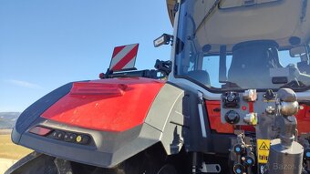 Massey Ferguson - 12