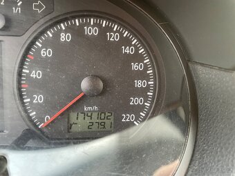 VW Polo 1.2 - 12