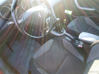 PEUGEOT 308 1,6i 88 kW po velkém servise - 12