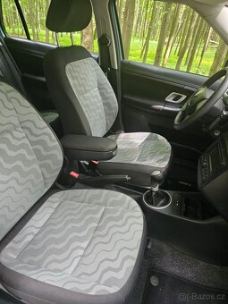 Škoda Fabia 1,6 16V 77kw - 12