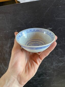 Tradiční čínská porcelánová miska s motivem draka - 12
