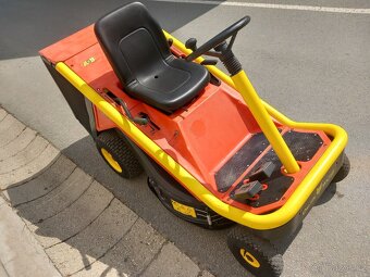 Prodám zahradní traktor Outils-wolf A80B - 12