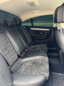 Volkswagen Passat CC - 12