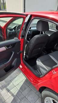 Škoda Rapid - 12